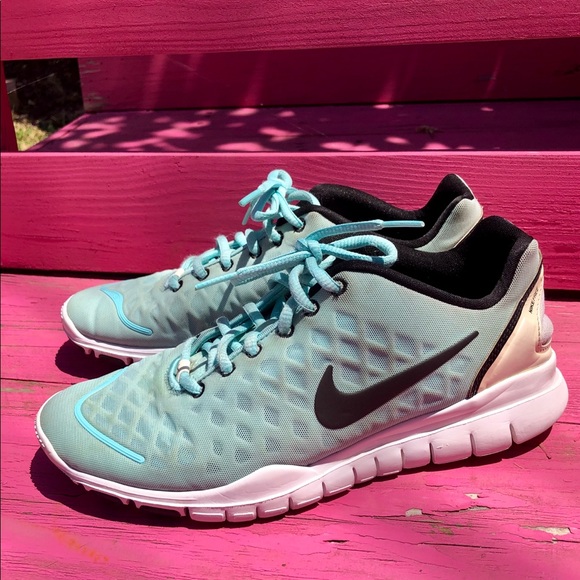 Nike Shoes - Women's Nike Free Tr Fit